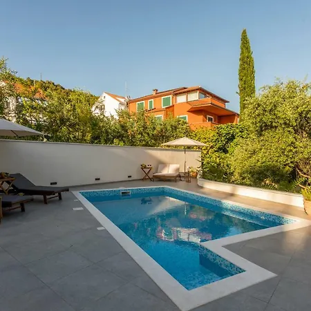 2nightstudios 4* Spalato