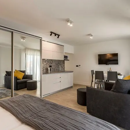 بيت ضيافة 2nightstudios سبليت