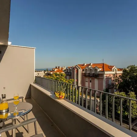 2nightstudios Gostinjska kuća