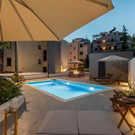 2nightstudios Gostinjska kuća 4*