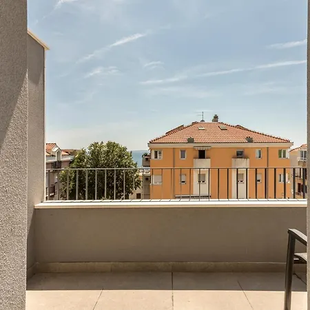 2nightstudios Gostinjska kuća