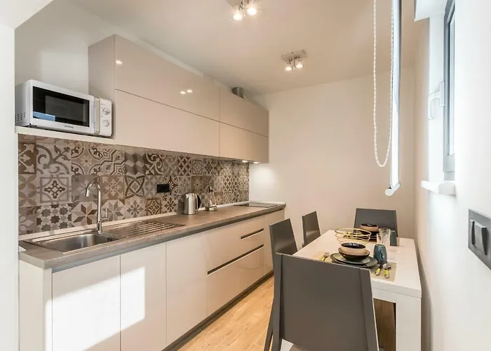 2nightstudios Gasthof Split