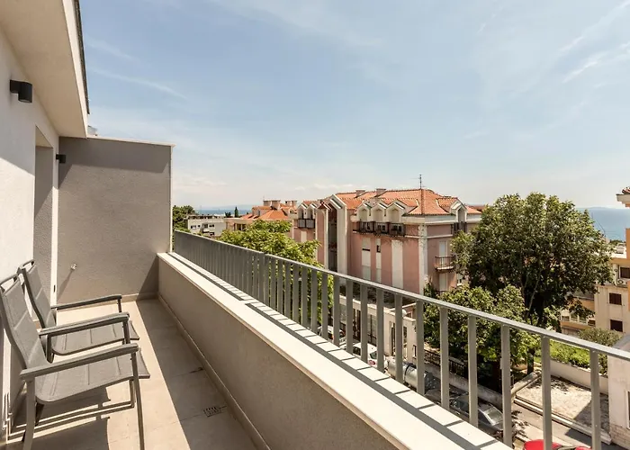 2nightstudios Gasthof Split